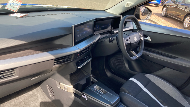 Vauxhall Frontera 83kW GS 44kWh 5dr Auto Electric Estate